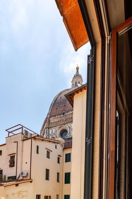 Next To The Cathedral Duomo Apartamento